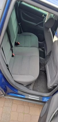 Volkswagen Passat cena 8400 przebieg: 391997, rok produkcji 2004 z Orzesze małe 379
